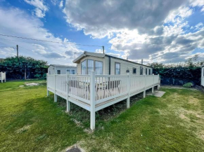 Brilliant Caravan For Hire Nearby Scratby Beach In Norfolk Ref 50034M